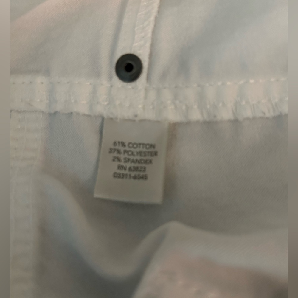 Christopher & Banks White Cropped Pants - Picture 5 of 5